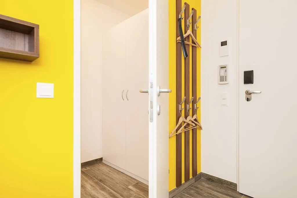 Ig City Apartments Danube Lodge